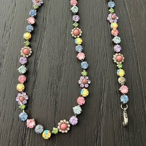 Sorelli necklace and bracelet set